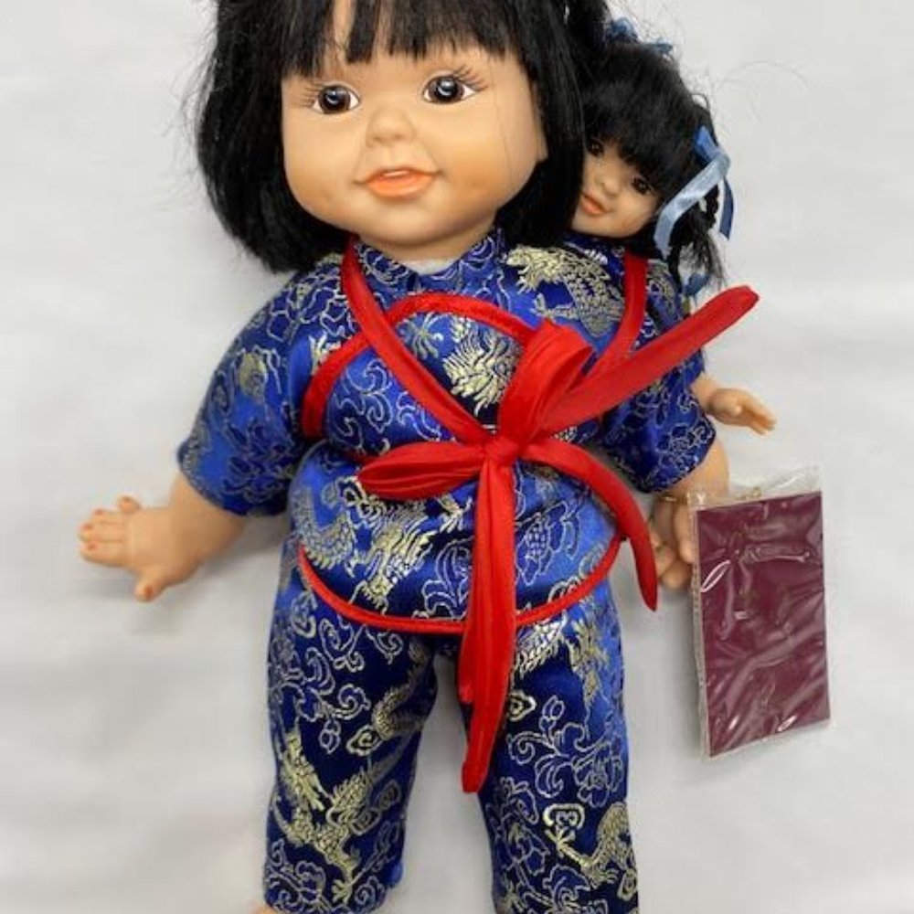 Vintage 1980's Hong Kong Passport Doll Mother & Daughter Chinese Ruby New Sister